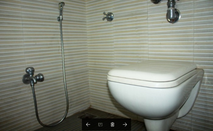 Subhash's Nest 3 BHK Apartment Bathroom 2,